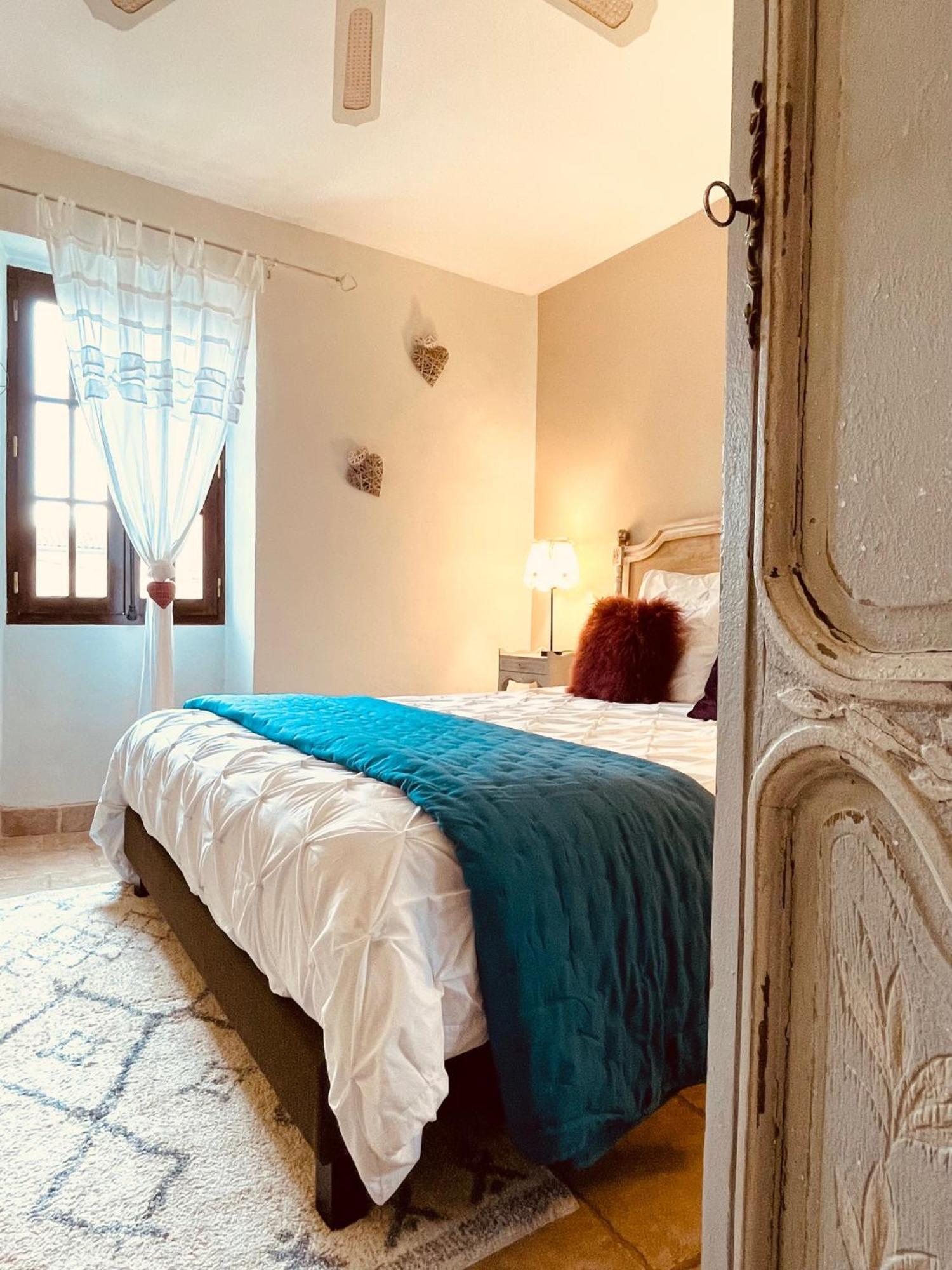 B&B Temps Suspendu Provence Pernes-les-Fontaines Cameră foto