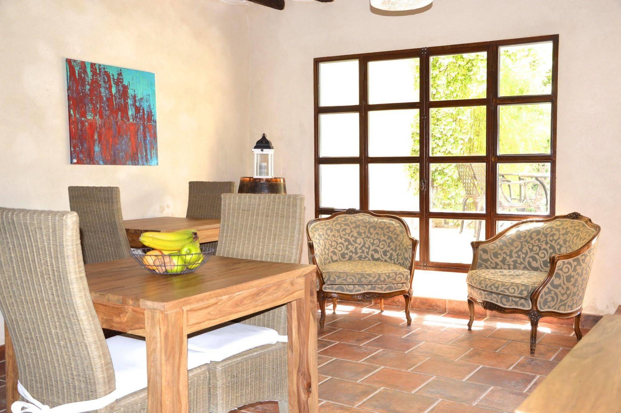 B&B Temps Suspendu Provence Pernes-les-Fontaines Exterior foto